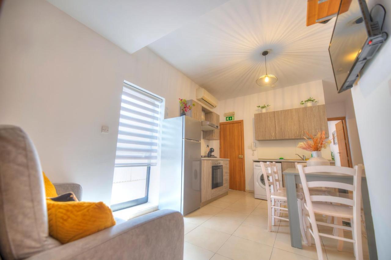 2Bedroom With Large Terrace In Paceville Jpor1-1 Saint Julian's ภายนอก รูปภาพ